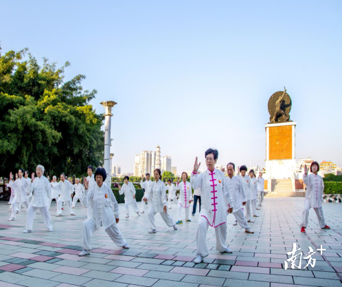 健康观念深入民心。通讯员 